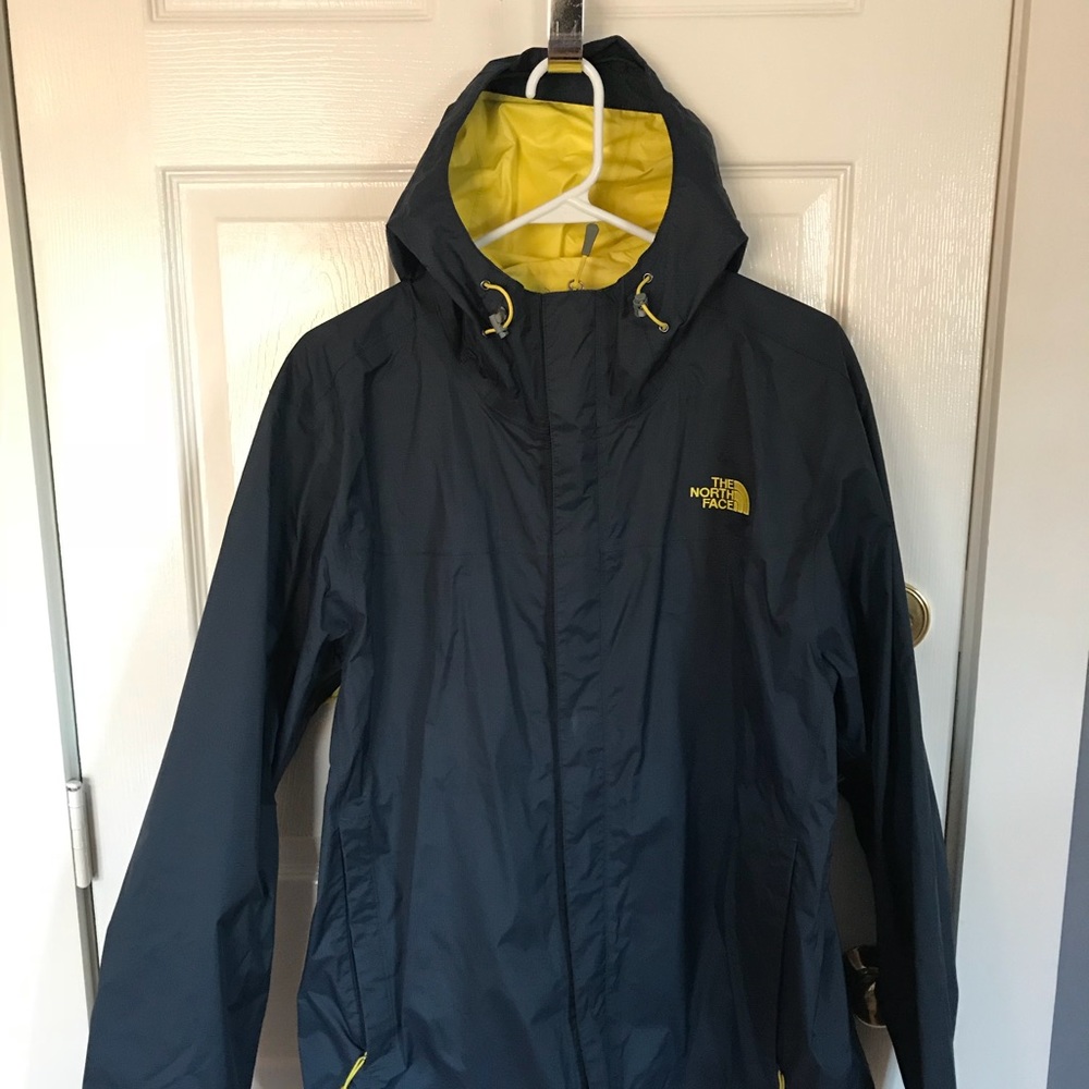 Men’s North Face Rain Jacket